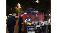 施秉县市场监督管理局：加强夜市检查 保障食品安全