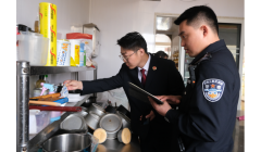 鄂托克旗人民检察院：检察建议拉起食品安全“警戒线”